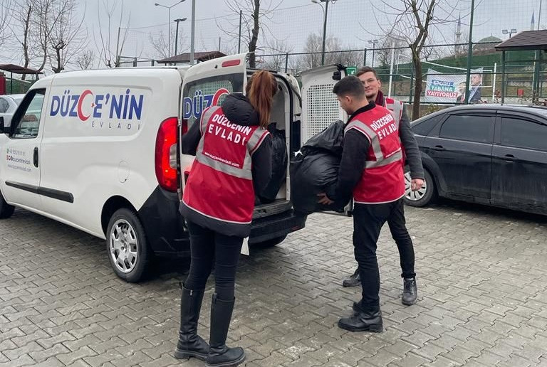 Düzce’nin Evladı Hayırseverlerin Ayağı Oluyor